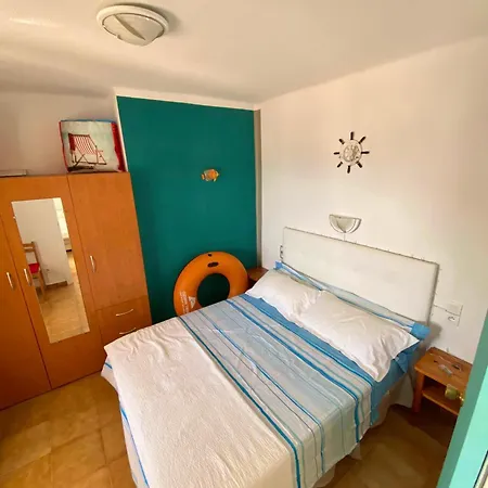 Beachfront 1st Line 56 Sqm 3-5 Persons Delta-muga Albatross *